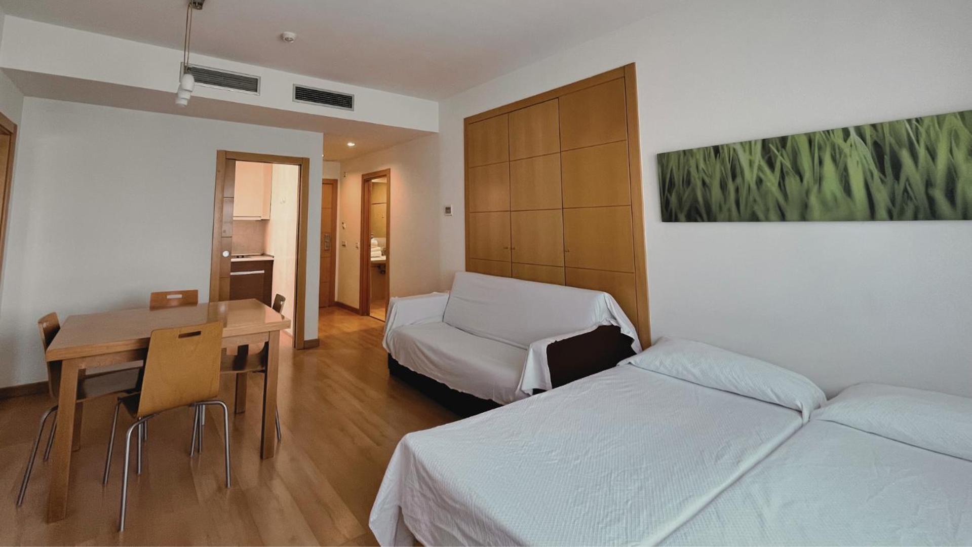 Hotel-Apartamentos Tartesos Лас Розас де Мадрид Экстерьер фото