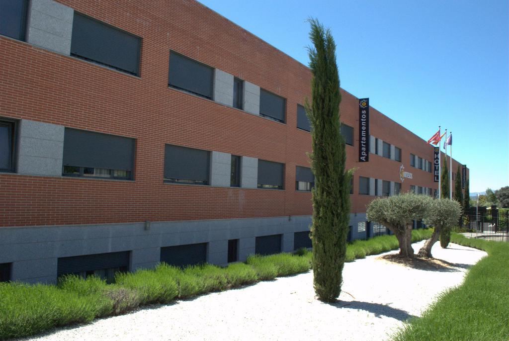 Hotel-Apartamentos Tartesos Лас Розас де Мадрид Экстерьер фото